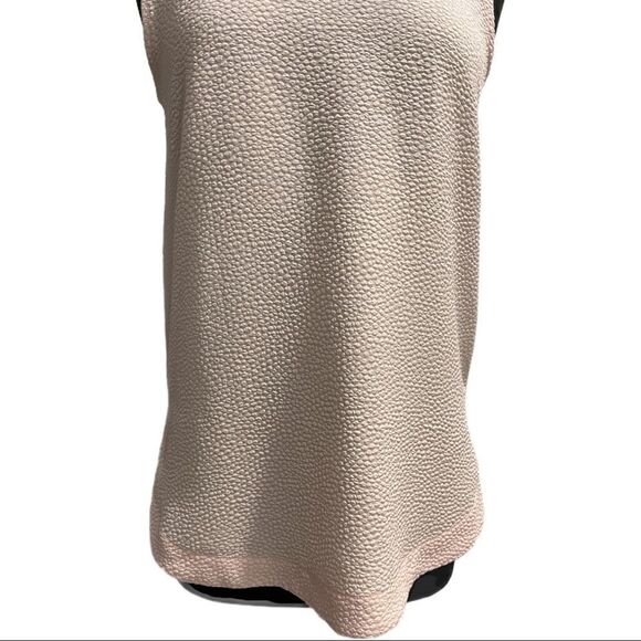 Halogen Light Pink Textured Embellished Neckline Tank Top Sz S - Picture 3 of 14